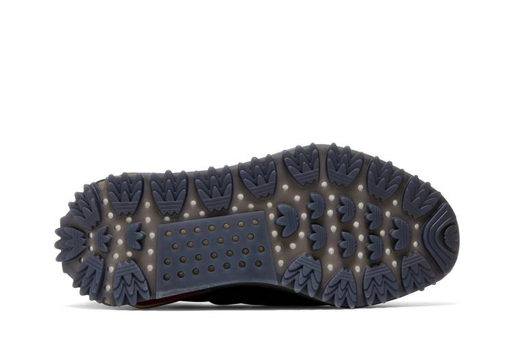 moncler-x-nmd_s1-gore-tex-the-art-of-exploration-black-ig3027_03