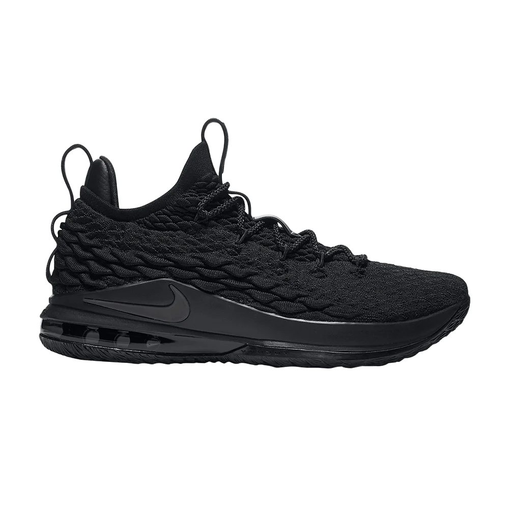 Krossovki-Nike-Lebron-15-Low-Blackout