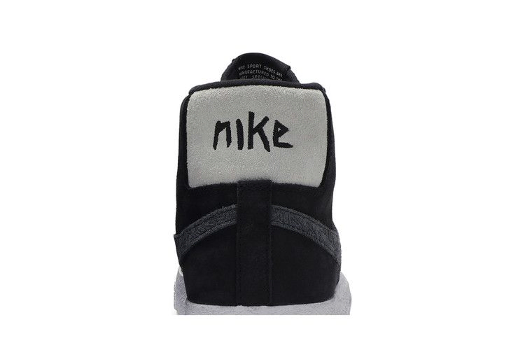 gnarhunters-x-zoom-blazer-mid-sb-black-gnar-blazer_06