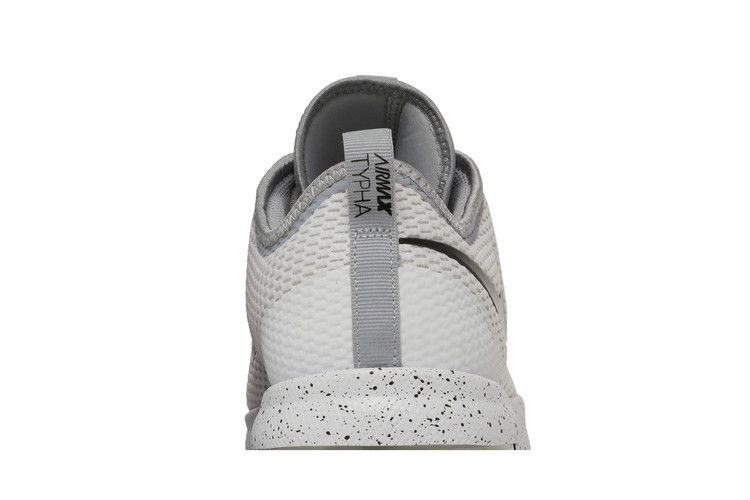 Кроссовки Nike Air Max Typha 2 'White Wolf Grey'