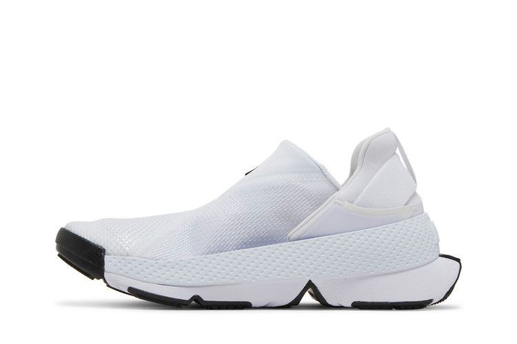 Кроссовки Nike Wmns GO FlyEase 'White Black'