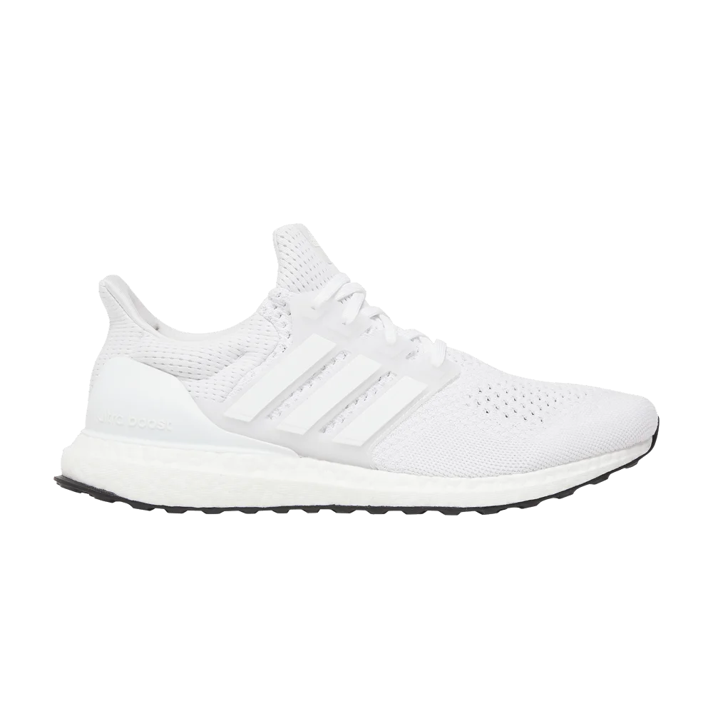 Krossovki-adidas-UltraBoost-1.0-Triple-White-2023