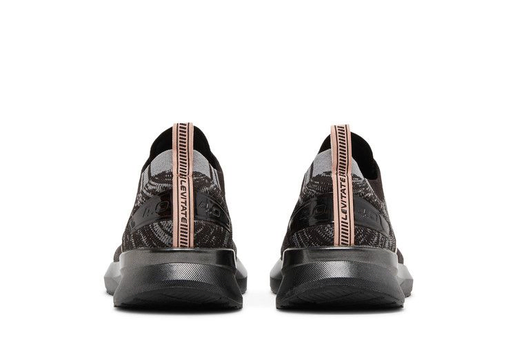 Кроссовки Brooks Wmns Levitate 4 'Black Coral Cloud'