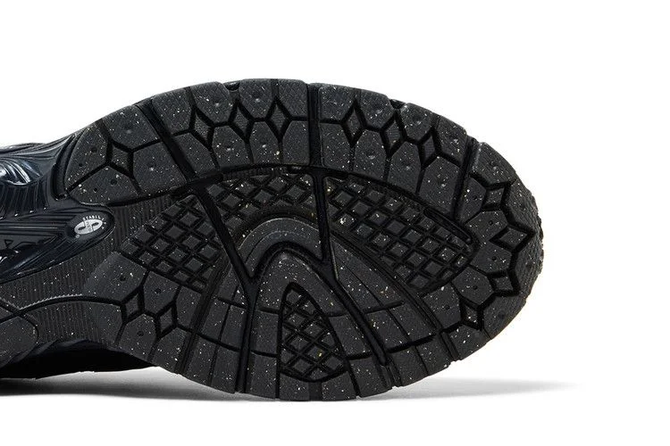 Кроссовки New Balance 1906R 'No Sew Pack - Black'