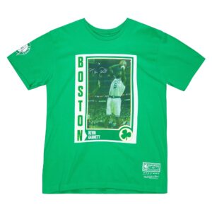 Mitchell-Ness-Retro-Card-Boston-Celtics-Kevin-Garnett-T-Shirt-300x300