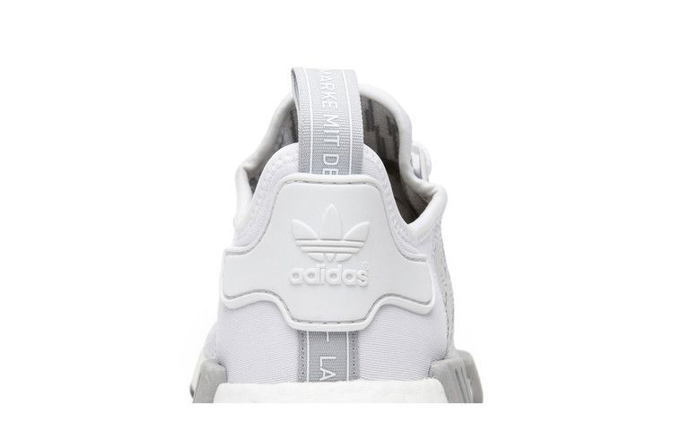 Кроссовки adidas NMD_R1 'Blizzard'