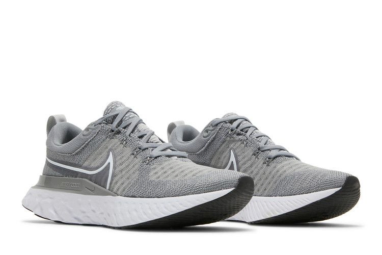 wmns-react-infinity-run-flyknit-2-particle-grey-ct2423-001_07