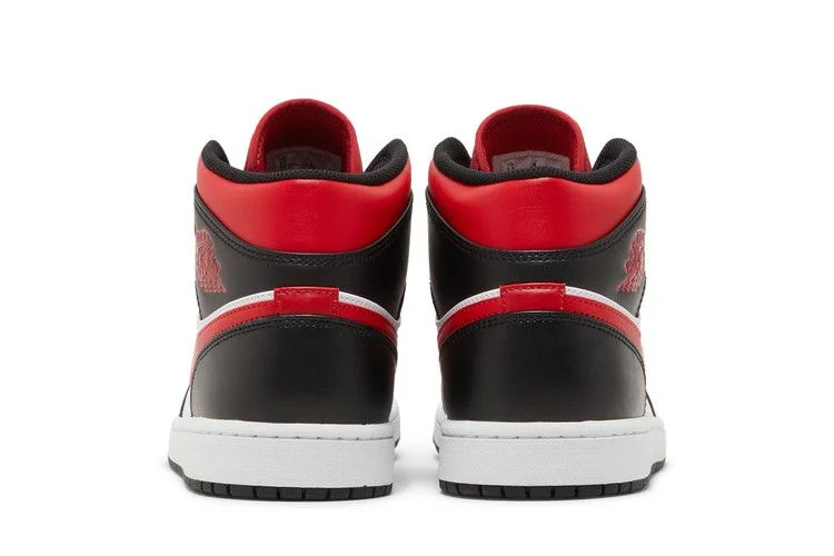 Кроссовки Air Jordan 1 Mid 'Bred Toe'