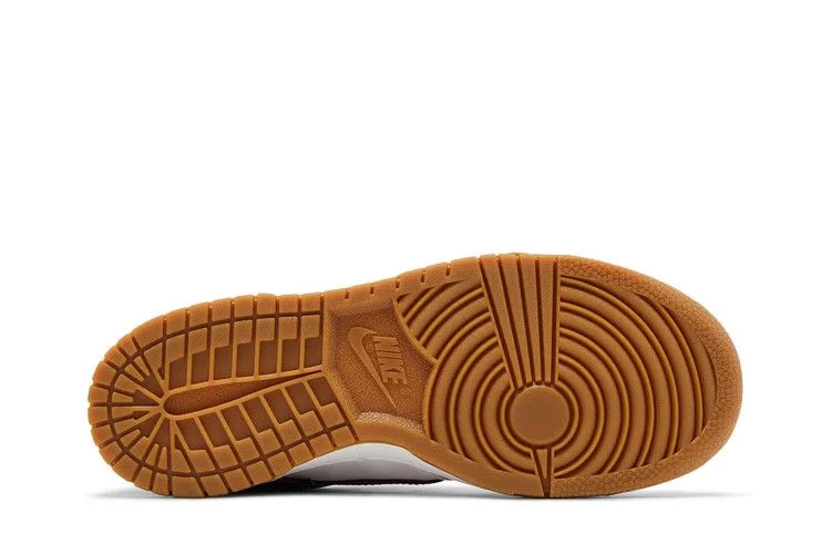 Krossovki-Nike-Dunk-Low-GS-Burgundy-Crush-Gum-3