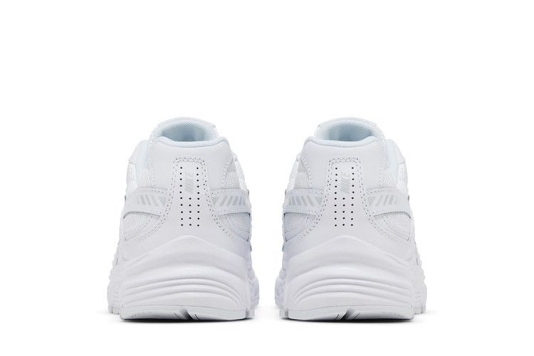wmns-initiator-white-photon-dust-fz9020-100_05