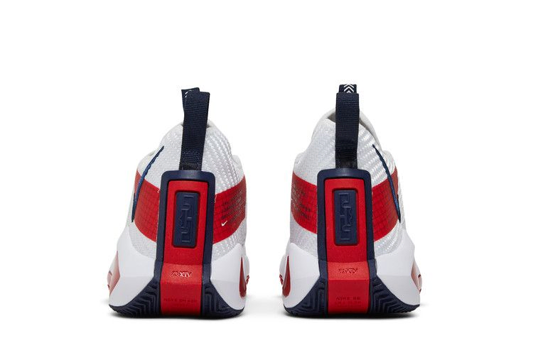 Кроссовки Nike LeBron Soldier 14 GS 'White University Red'