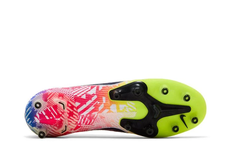Krossovki-Neymar-Jr.-x-Nike-Mercurial-Vapor-13-Elite-AG-Pro-Jogo-Prismatico-3