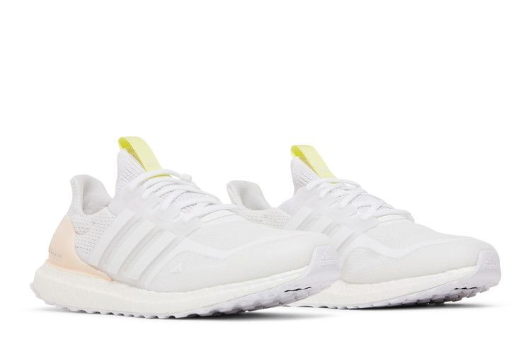ultraboost-5-0-white-pink-gx3081_07