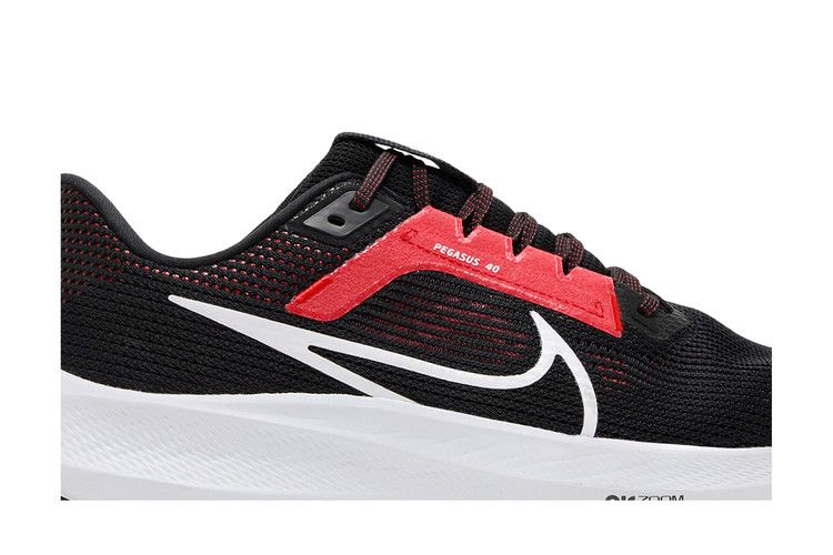 air-zoom-pegasus-40-black-light-crimson-dv3853-003_01