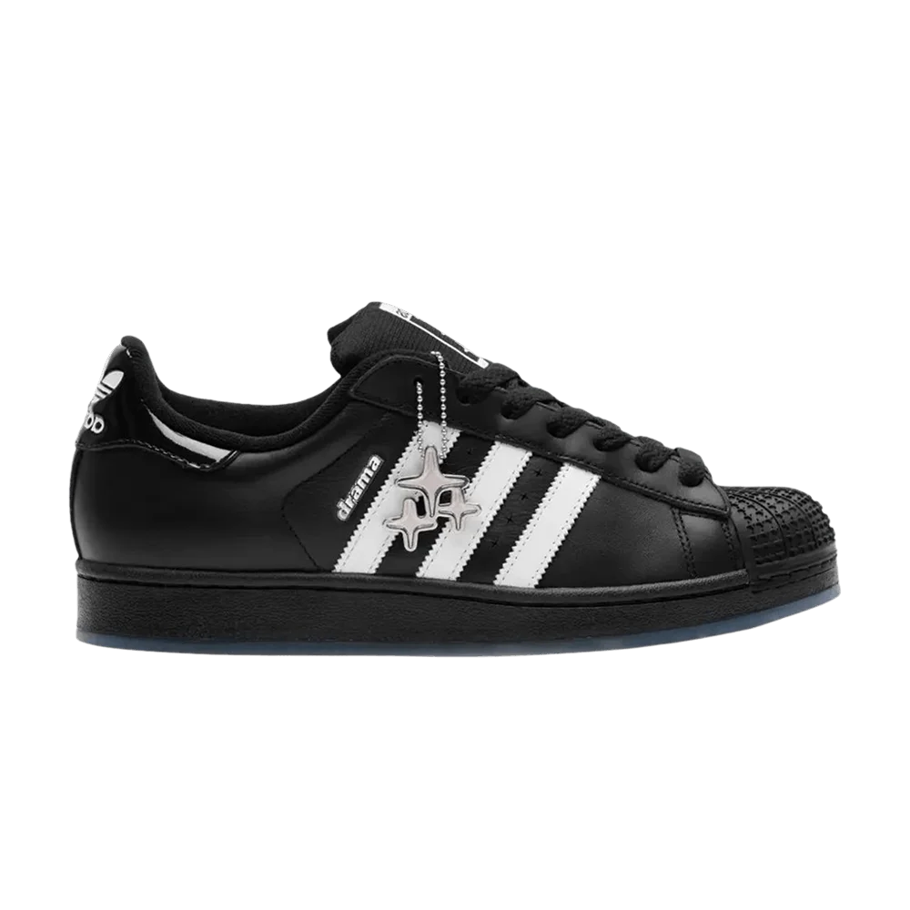 Krossovki-Drama-Call-x-adidas-Superstar-II-Black-White