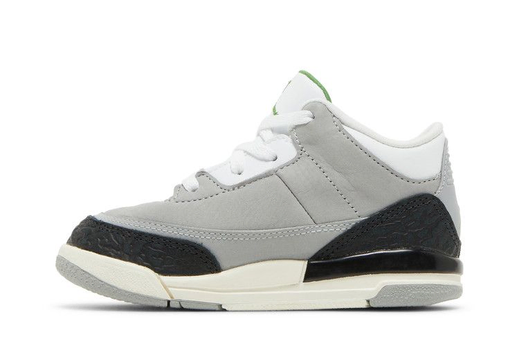 air-jordan-3-retro-td-chlorophyll-832033-006_02