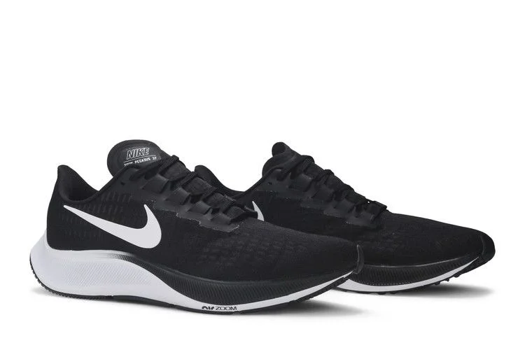 Krossovki-Nike-Air-Zoom-Pegasus-37-Black-White-7