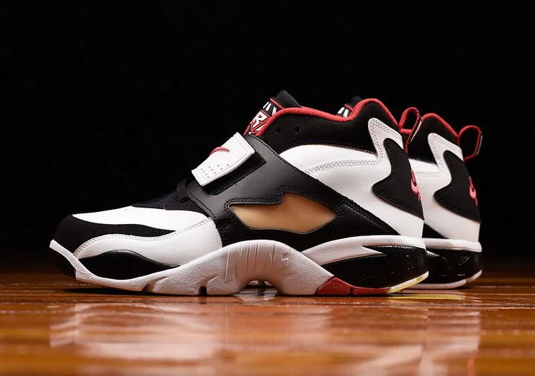 Krossovki-Nike-Air-Diamond-Turf-49ers-2017-1