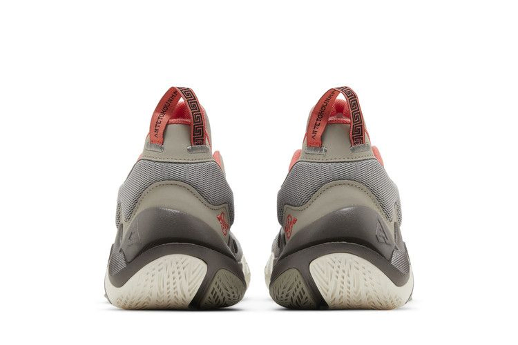 giannis-immortality-2-grey-crimson-dm0825-003_05