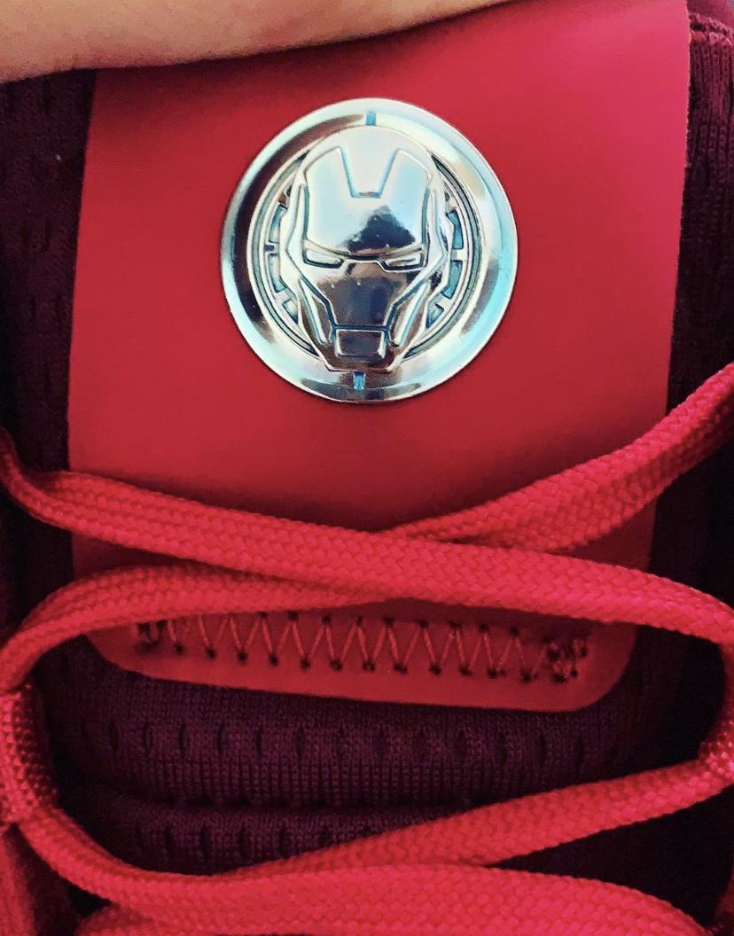 Кроссовки Marvel x adidas Harden Vol. 3 Heroes Among Us: Iron Man👺
