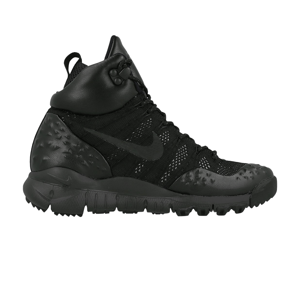 Nike ACG Lupinek Flyknit 'Triple Black'