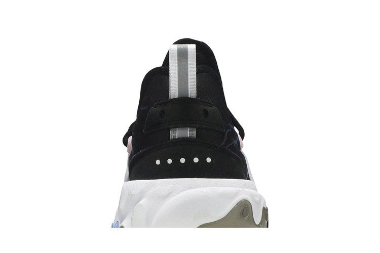 react-presto-gs-trouble-at-home-bq4002-008_06