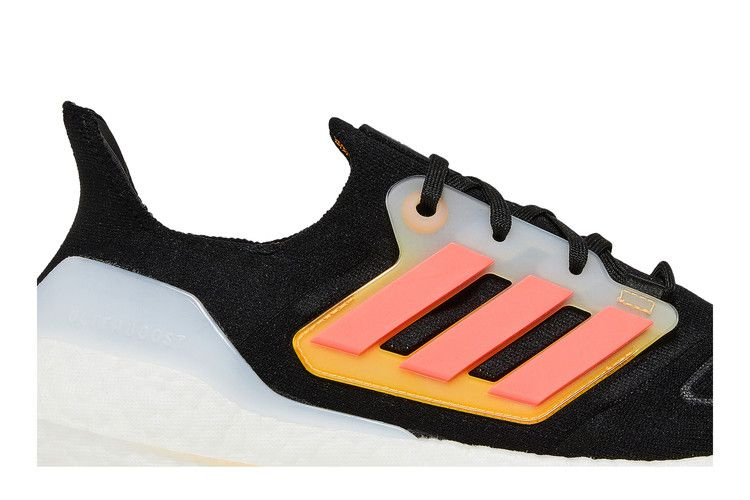 ultraboost-22-black-flash-orange-gx5464_01