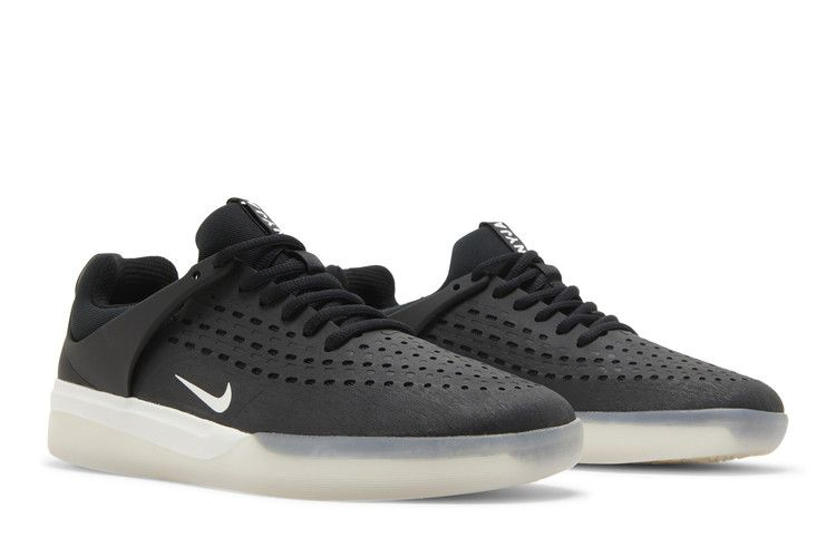 nyjah-3-sb-black-white-dj6130-002_07