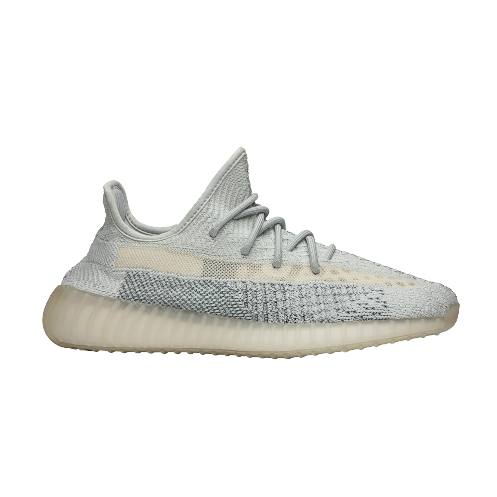 Krossovki-adidas-Yeezy-Boost-350-V2-Cloud-White-Reflective