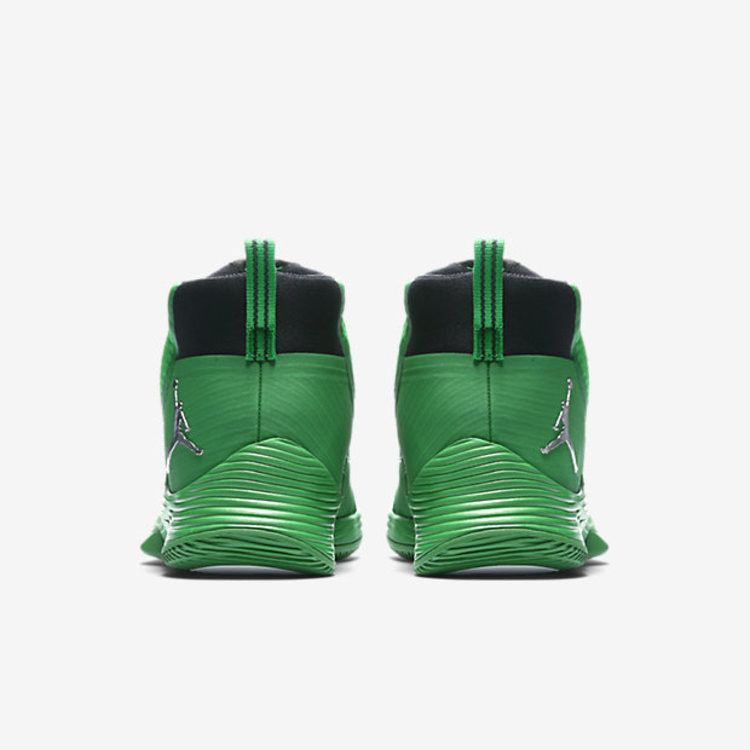 jordan-ultra-fly-2-tb-pine-green-921211-301_03