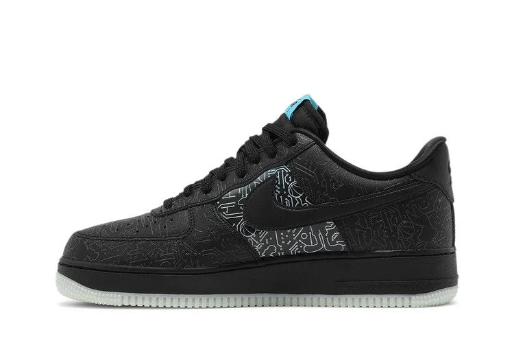 Krossovki-Space-Jam-x-Nike-Air-Force-1-07-Computer-Chip-2