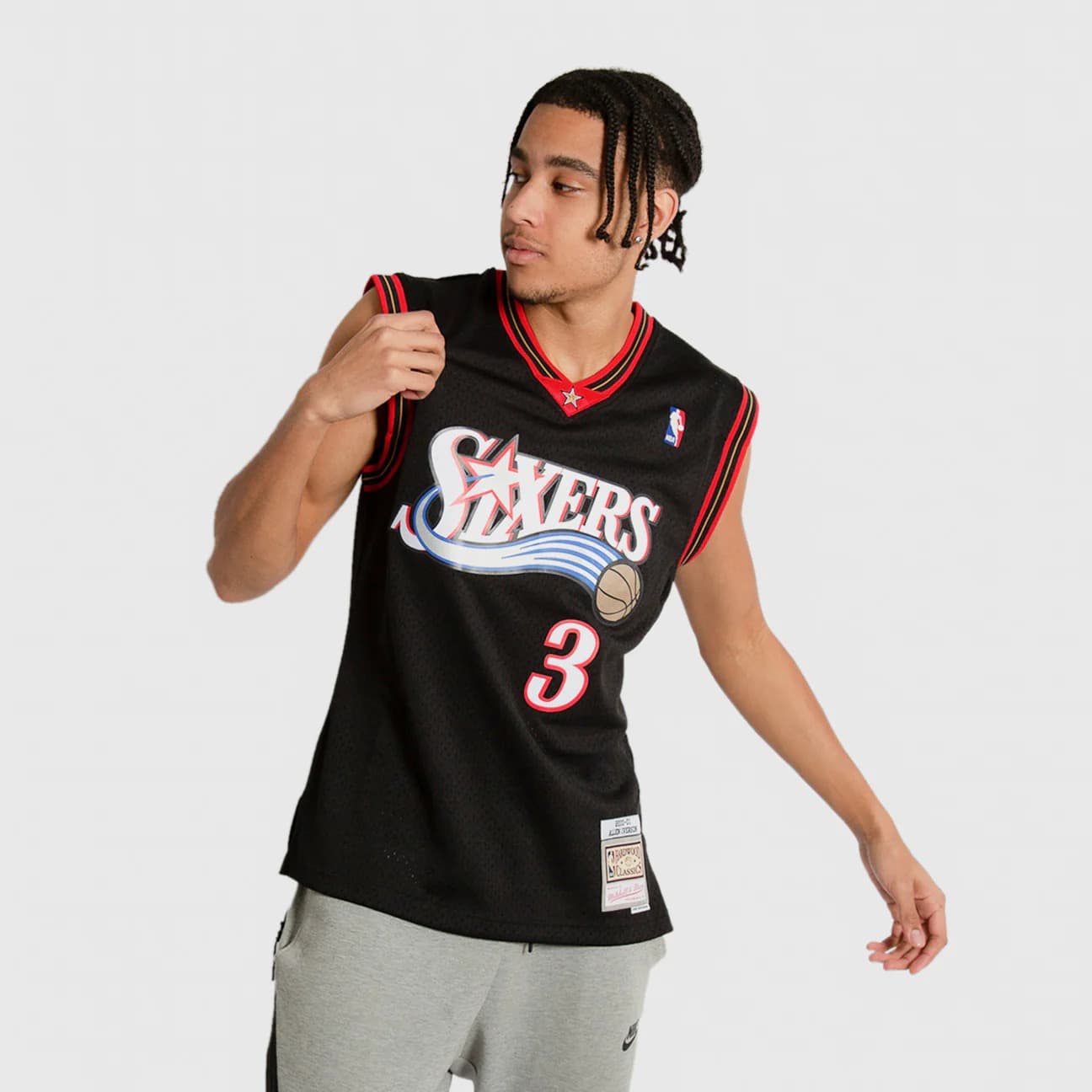 Баскетбольная джерси 2000-01 Philadelphia 76ers Allen Iverson #3 Swingman Hardwood Classics Black Jersey