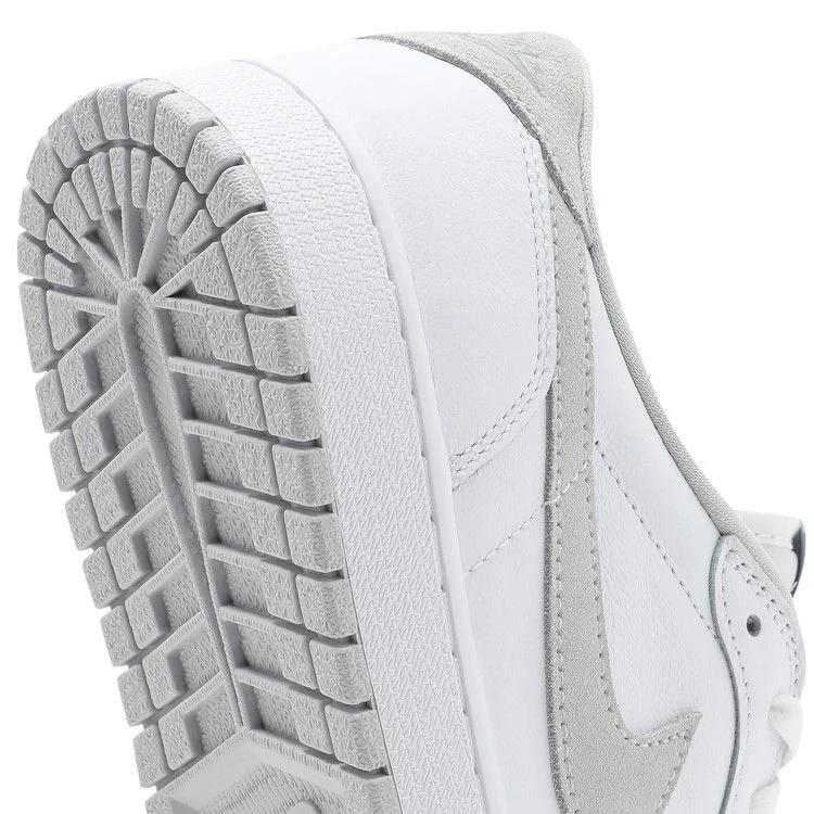Krossovki-Air-Jordan-1-Retro-Low-OG-Neutral-Grey-2021-9