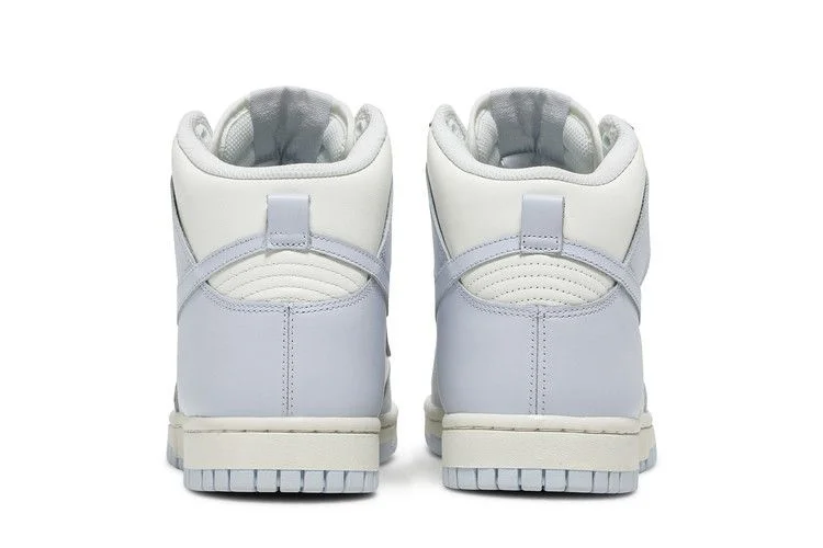 Кроссовки Nike Wmns Dunk High 'Football Grey'