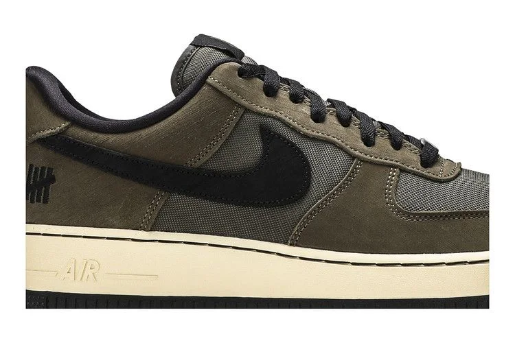 Кроссовки Undefeated x Nike Air Force 1 Low SP 'Ballistic'