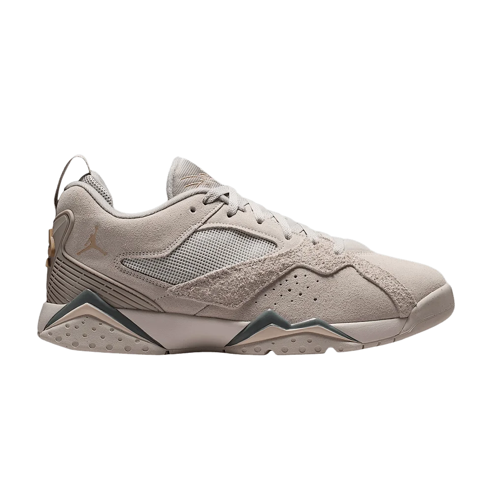 Krossovki-Air-Jordan-MVP-92-Swan-Light-Iron-Ore