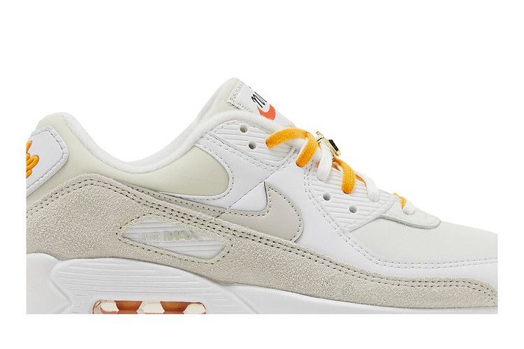 wmns-air-max-90-se-first-use-white-university-gold-da8709-100_01