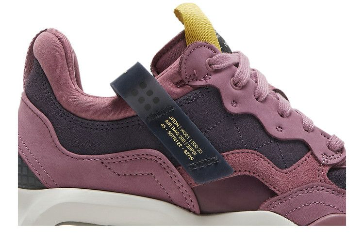 Кроссовки Air Jordan Wmns Jordan MA2 'Light Mulberry'