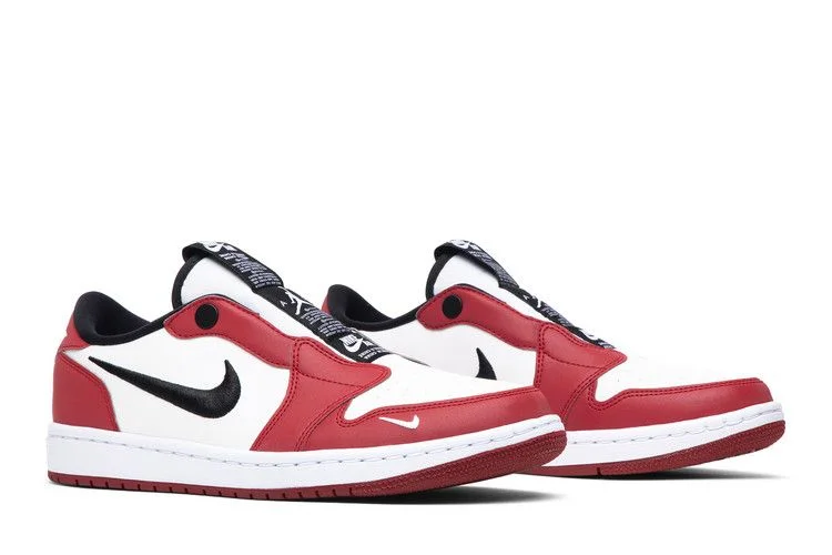Krossovki-Wmns-Air-Jordan-1-Low-Slip-Chicago-7