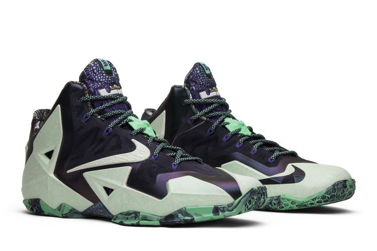 lebron-11-as-gumbo-league-647780-735_07