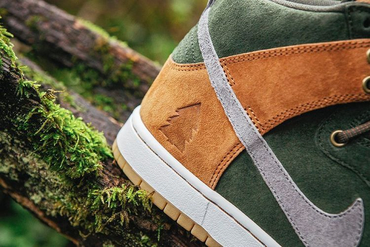 Кроссовки Homegrown x Nike SB Dunk High PRM 'Sequoia'