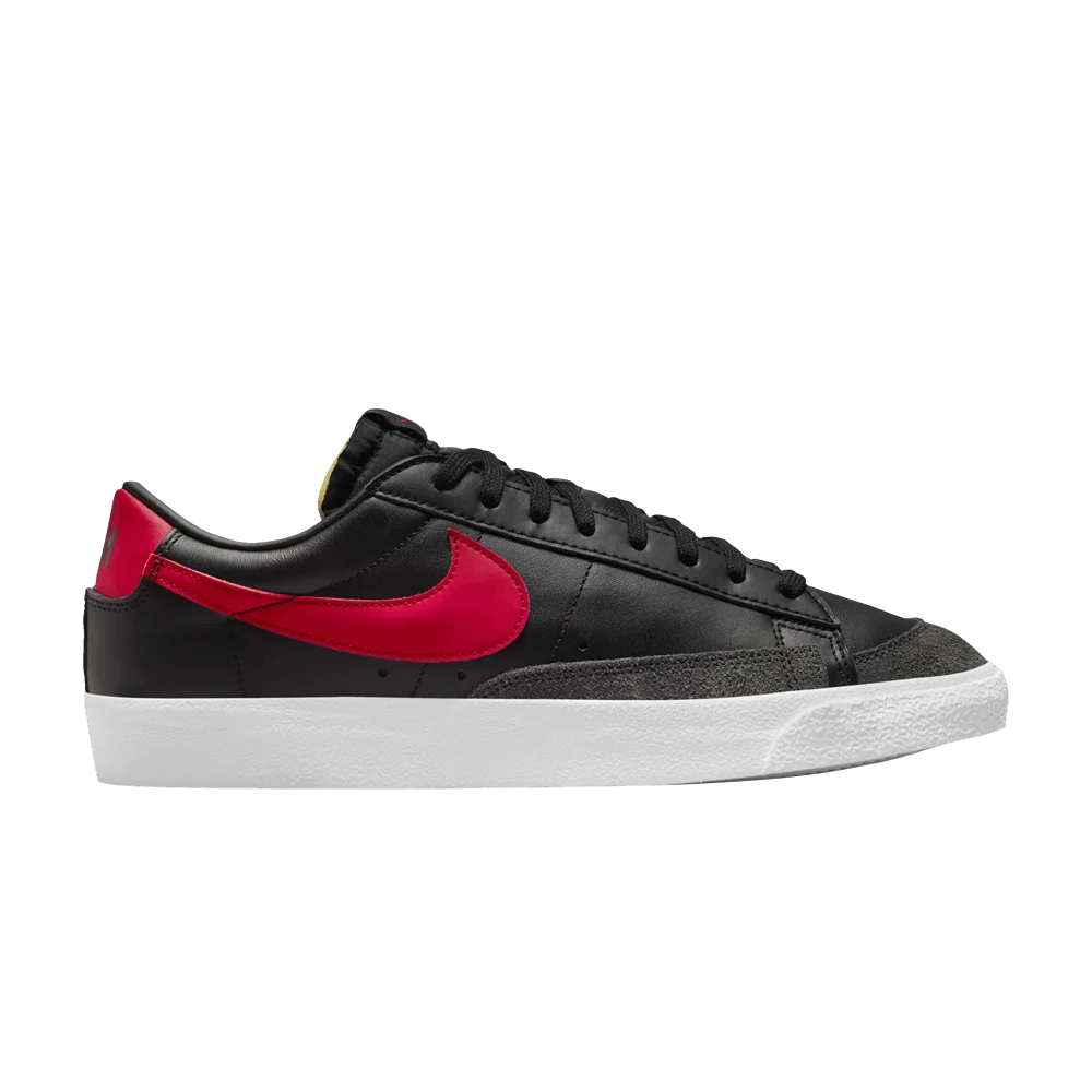 Krossovki-Nike-Blazer-Low-77-Vintage-Black-University-Red