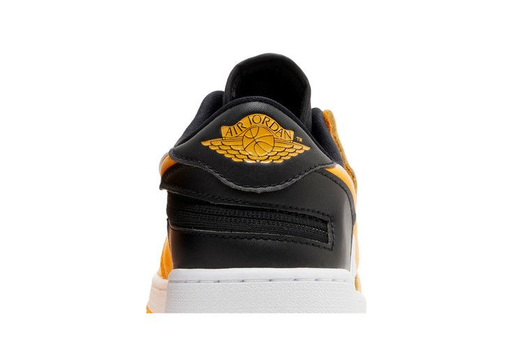 air-jordan-1-low-flyease-gs-taxi-white-dn4639-107_06