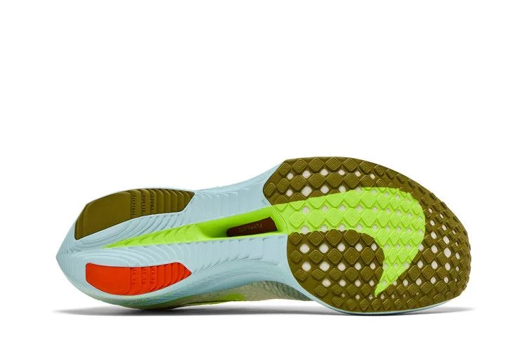 Krossovki-Nike-Wmns-ZoomX-VaporFly-Next-3-Wherever-Whenever-3