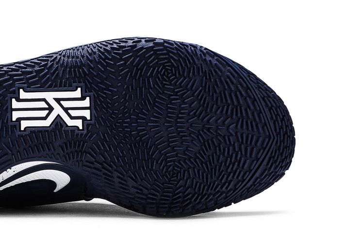 Кроссовки Nike Kyrie Low 2 TB 'Midnight Navy'