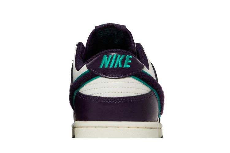 Кроссовки Nike Men's Dunk Low 'Chenille Swoosh - Grand Purple'