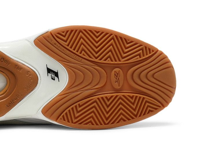 Кроссовки Reebok Bronze 56K x Answer 4 'Only The Strong Survive'