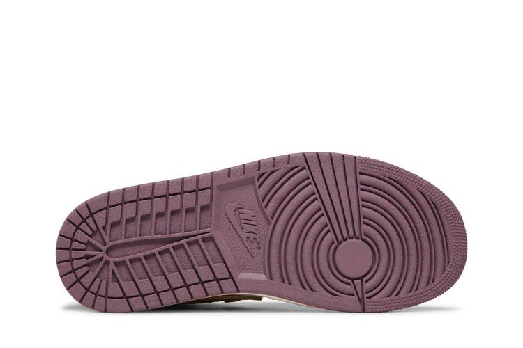 wmns-air-jordan-1-mm-high-galactic-jade-fb9891-300_03