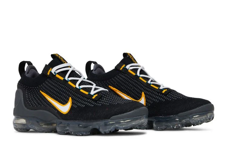 Krossovki-Nike-Air-VaporMax-2021-Flyknit-Black-University-Gold-7