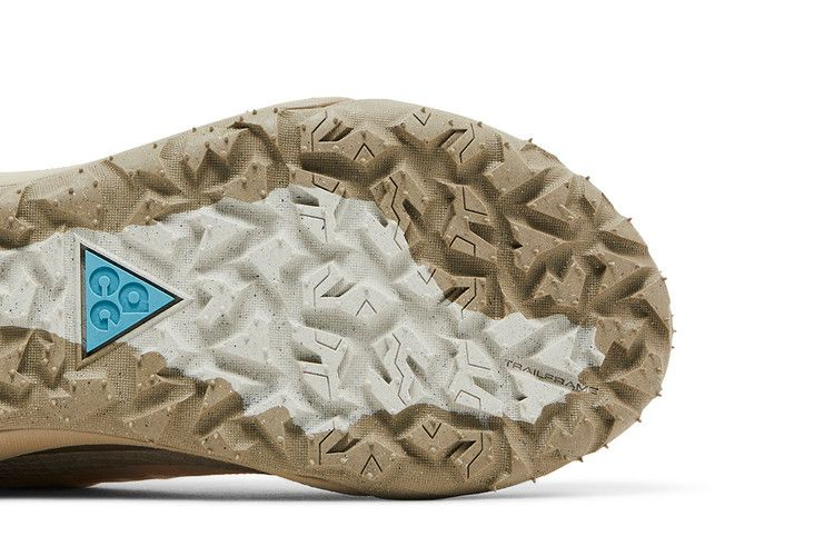 Кроссовки Nike ACG Mountain Fly 2 Low 'Light Orewood Brown'